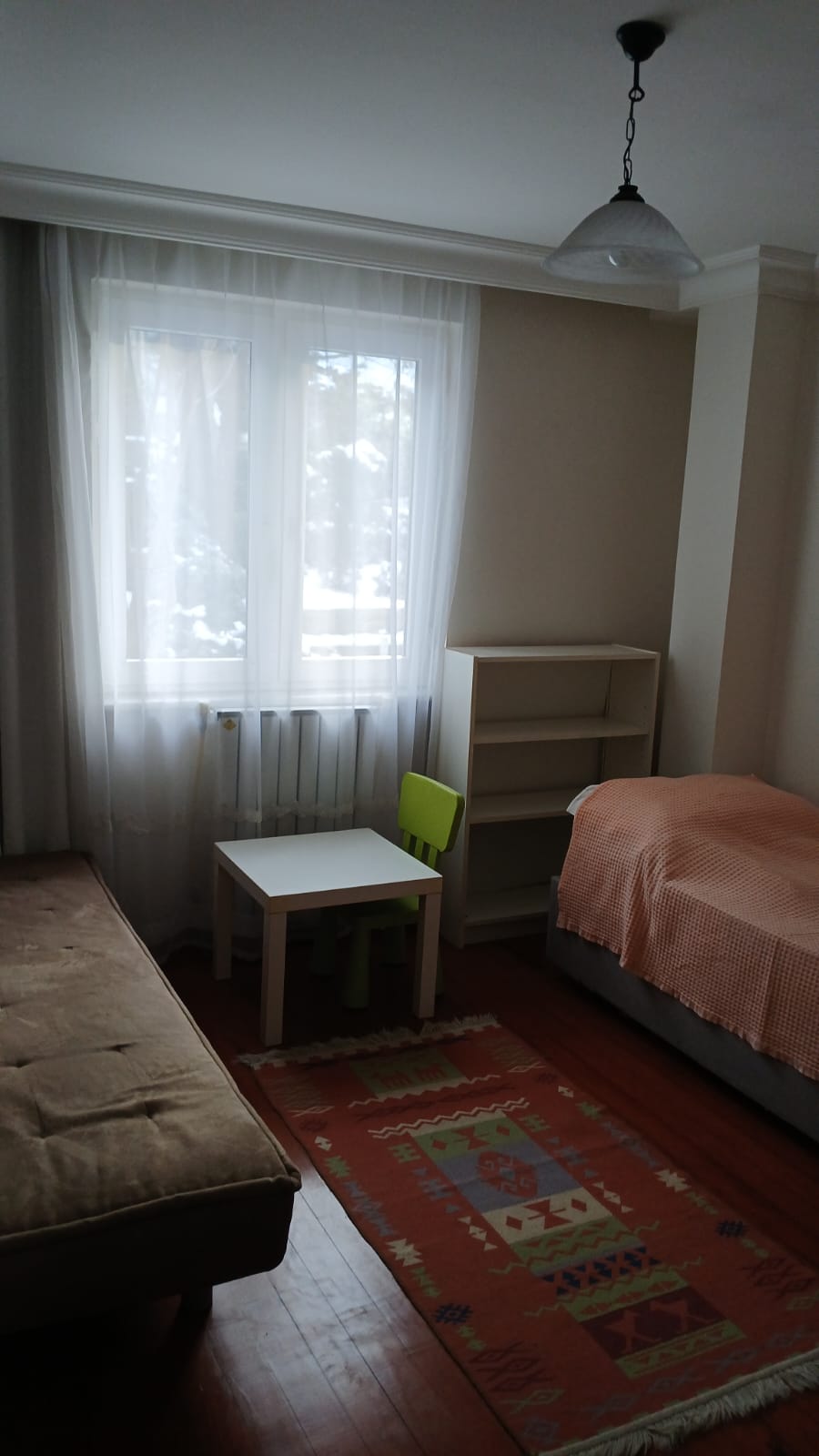 Zekeriyaköy mevsim sitesinde kiralık villa