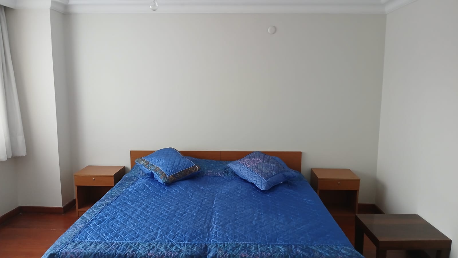 Zekeriyaköy mevsim sitesinde kiralık villa