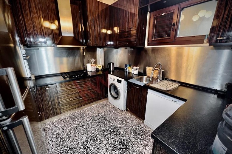 istinye'de 1+1 Kiralık Daire