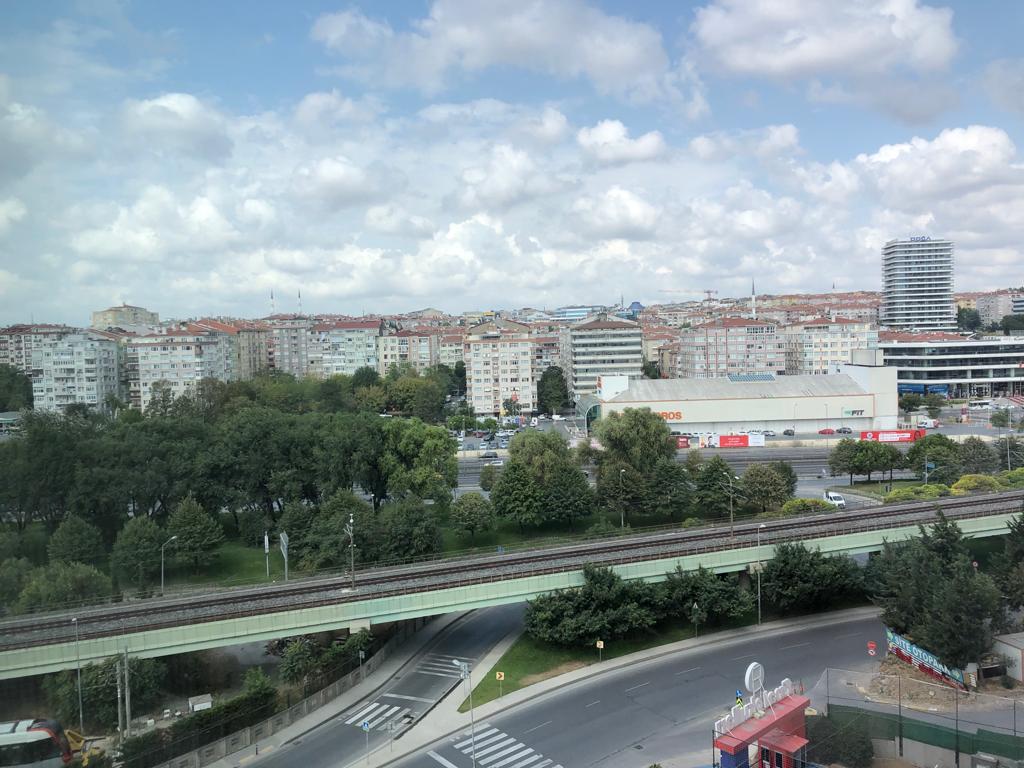 Kaynarca'da 3+1 Kiralık Daire